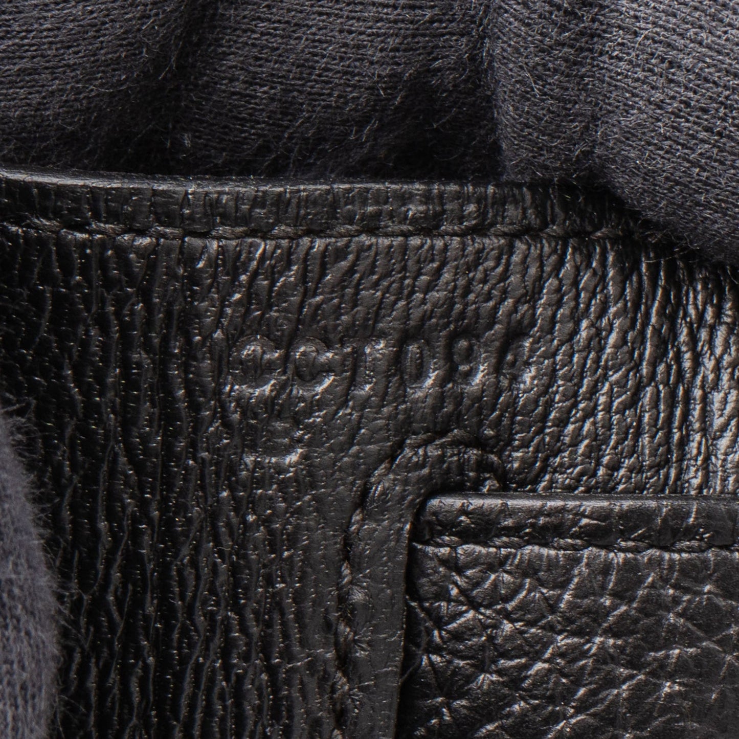 Hermès Noir Togo Leather Kelly 28 Handbag