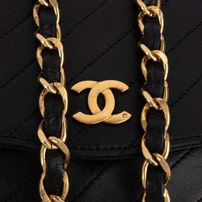 Chanel Noir Chevron Lambskin Single Flap Shoulder Bag