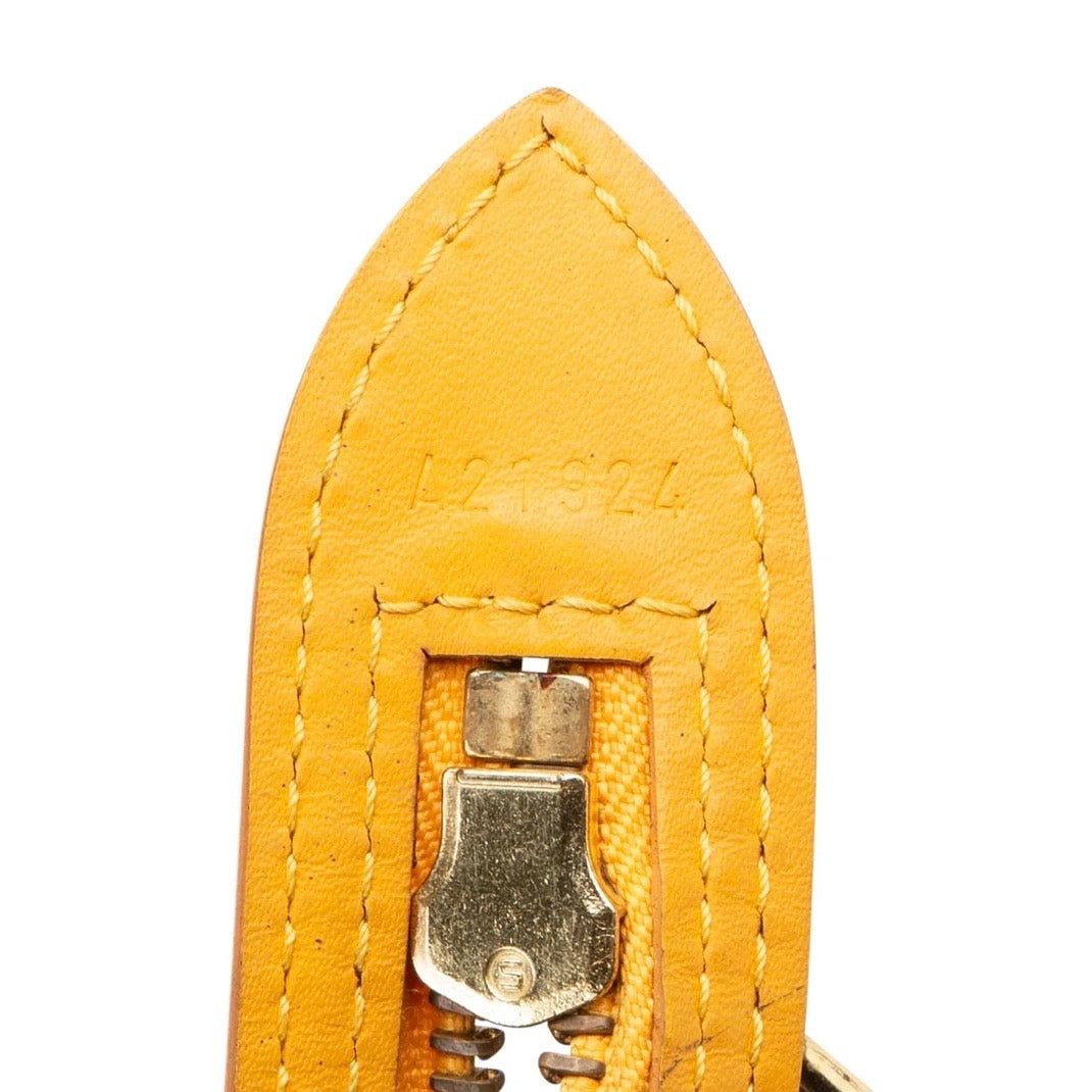 Louis Vuitton Yellow
Epi Leather Sac St.
Jacques GM Shoulder Bag