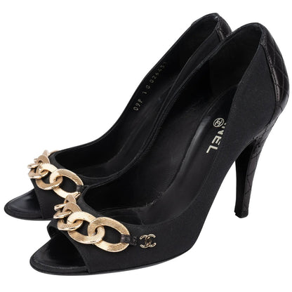 Chanel Quilted Leather Chain Pumps (37)