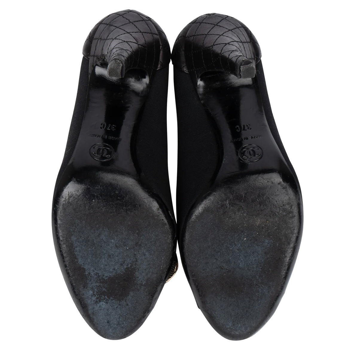 Chanel Quilted Leather Chain Pumps (37)