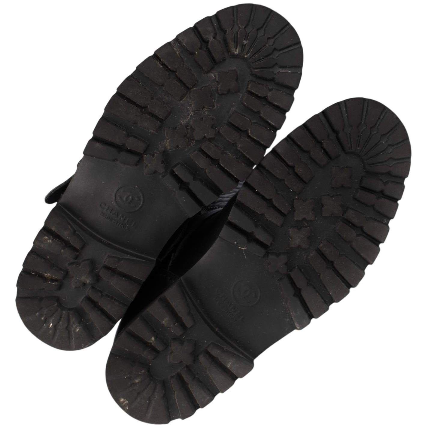 Chanel Quilted Leather Boots Shearling Black (39,5)