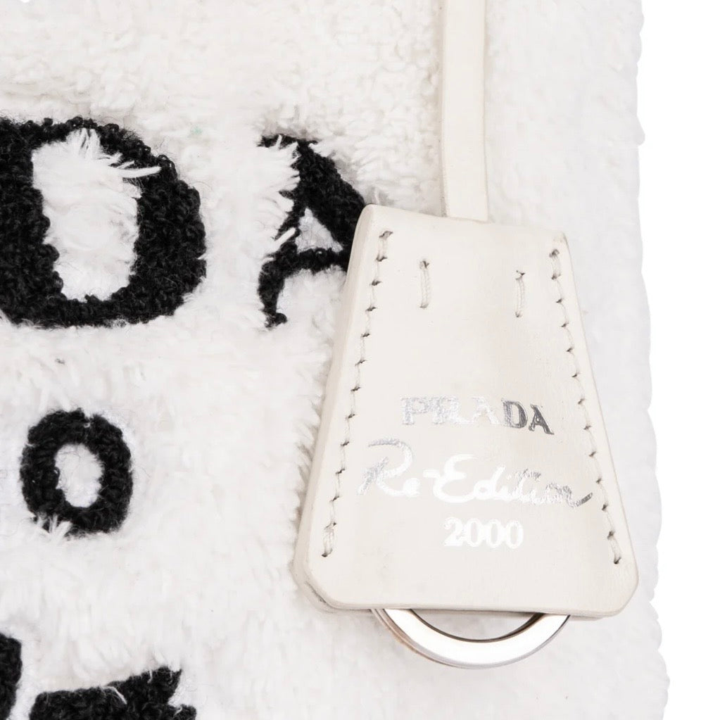 Prada Re-Edition 2000 Terry Shoulder
Bag