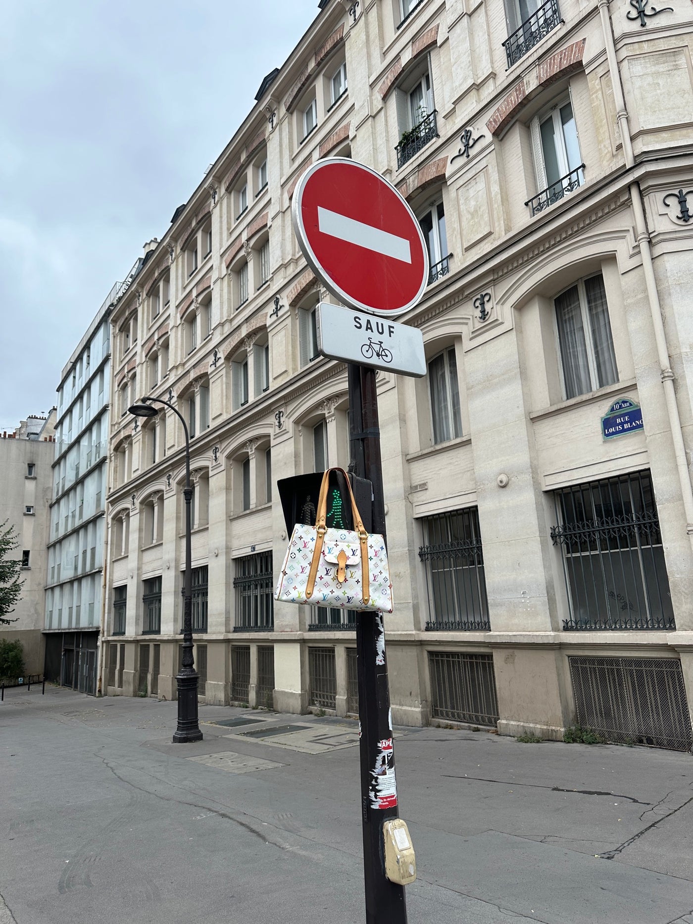 Paris — Luxurysteals Pop-up Store