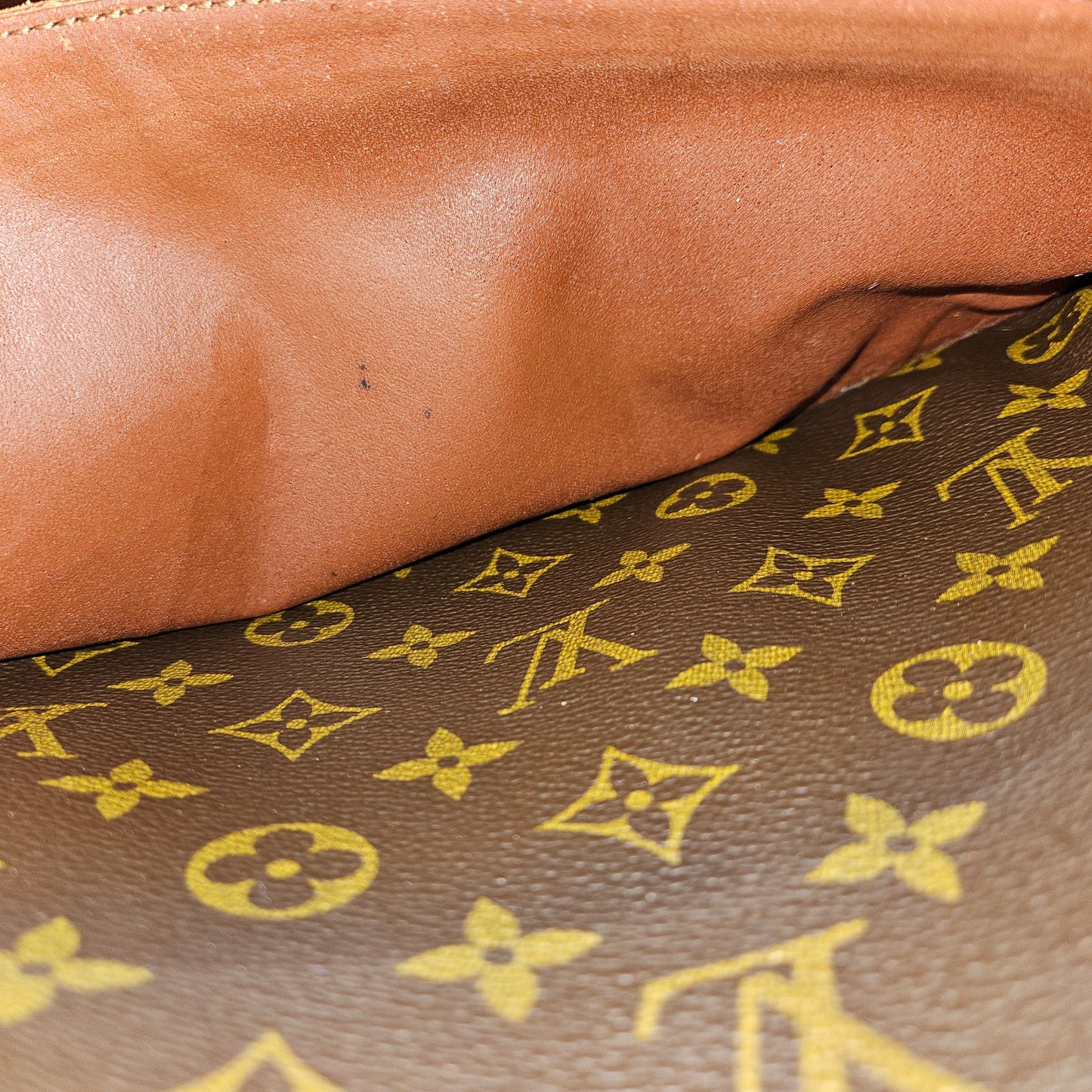 Louis Vuitton Monogram Canvas Compiegne 28 Clutch