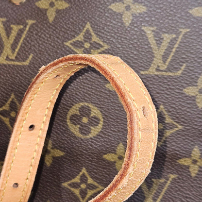 Louis Vuitton Canvas Monogram Saint Germain Crossbody Bag